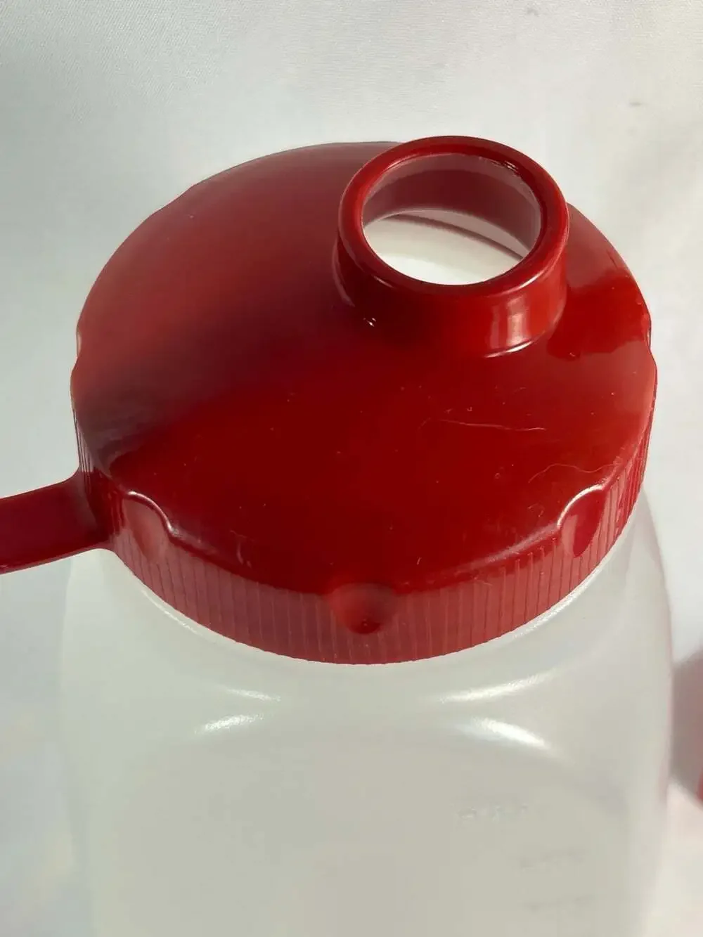Vintage Rubbermaid 1 Quart Drink Bottle 32oz Container Pitcher With Red Lid